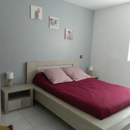 Maison La Detente A La Campagne * Saint-Hilaire-du-Bois (Charente-Maritime)