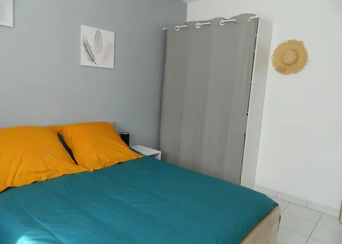 Сasa de vacaciones Maison La Détente à La Campagne Saint-Hilaire-du-Bois (Charente-Maritime)